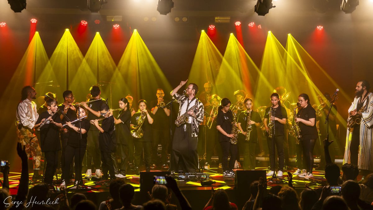 Taqsim Driver-orchestre à l'école-230-cr3-DxO_DeepPRIMEXD2
